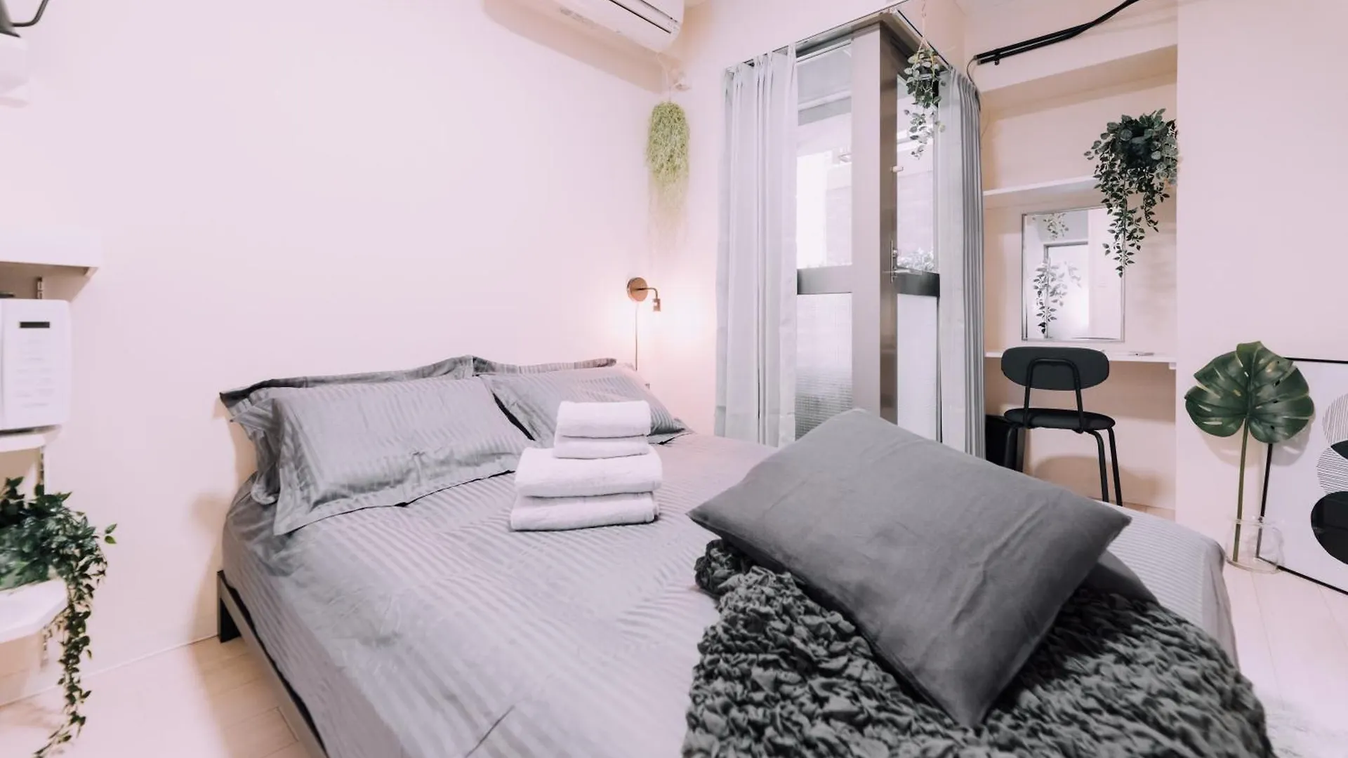 Apartment Minimalist Loft Namba Compact Studio With A 24-Hour Gym Ma201 Osaka